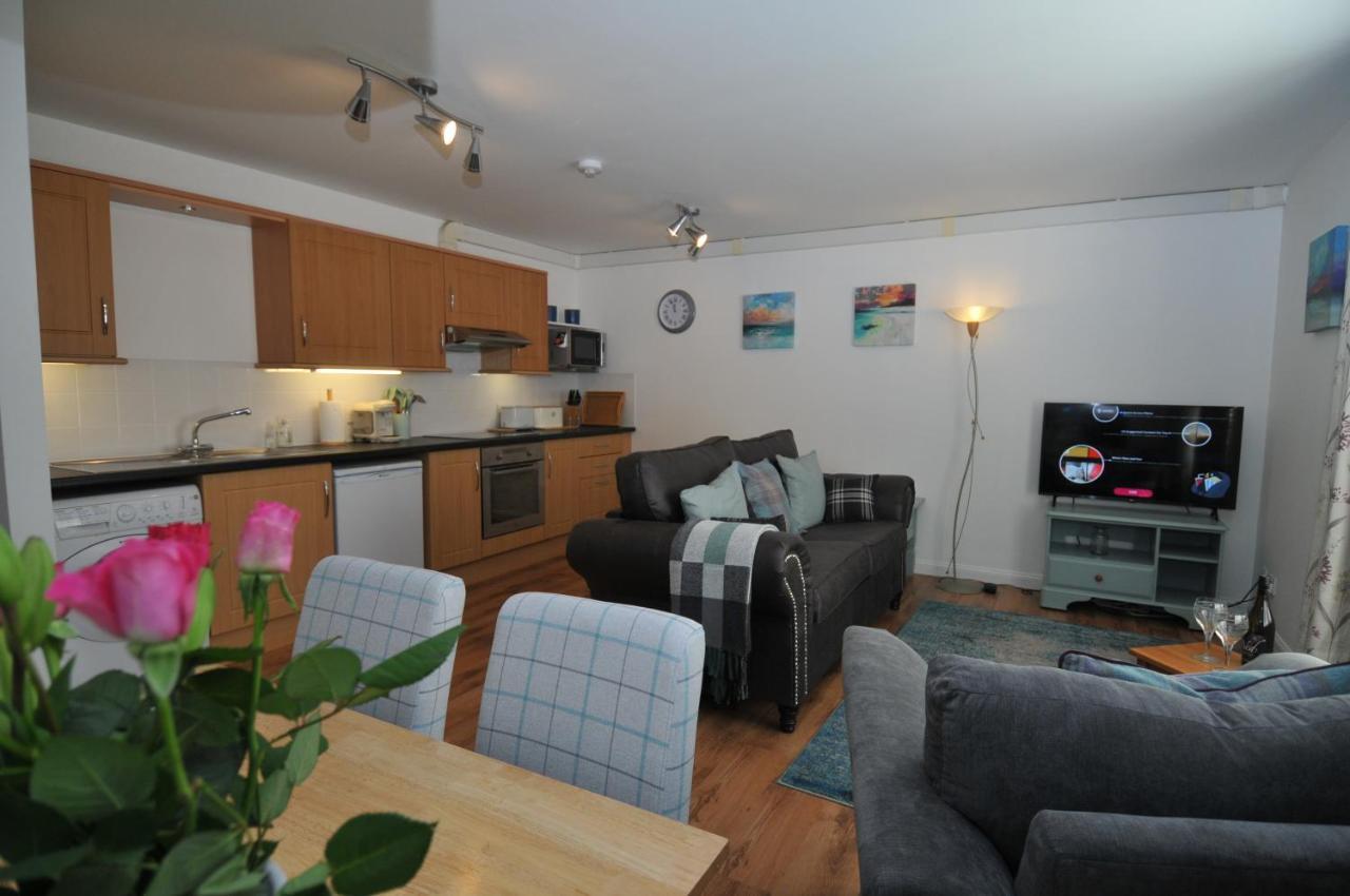 No5 Esplanade Court, Stornoway Town Centre Apartment Exterior foto