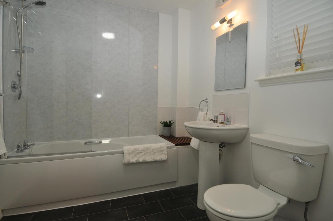 No5 Esplanade Court, Stornoway Town Centre Apartment Exterior foto