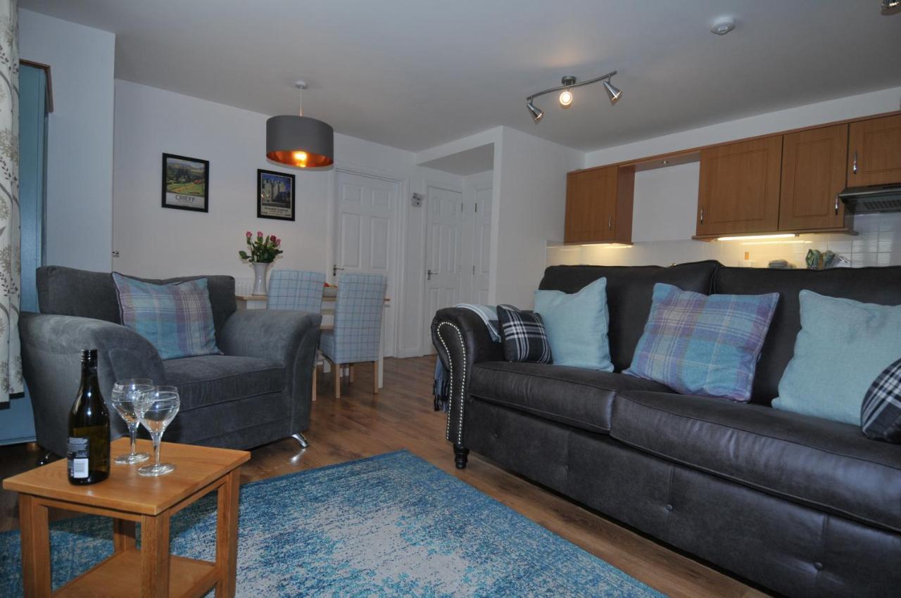 No5 Esplanade Court, Stornoway Town Centre Apartment Exterior foto
